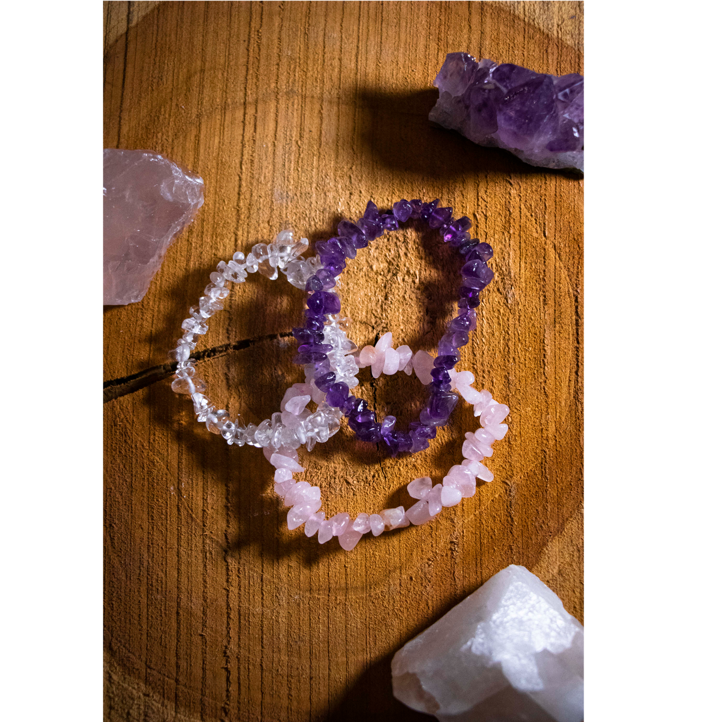 Goldene Dreieck armbänder gesetzt