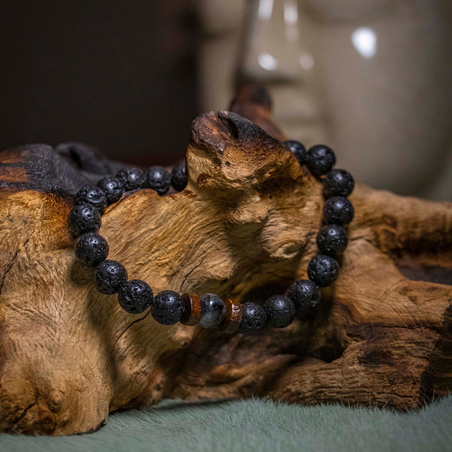 Vulcanic Mondstein Armband